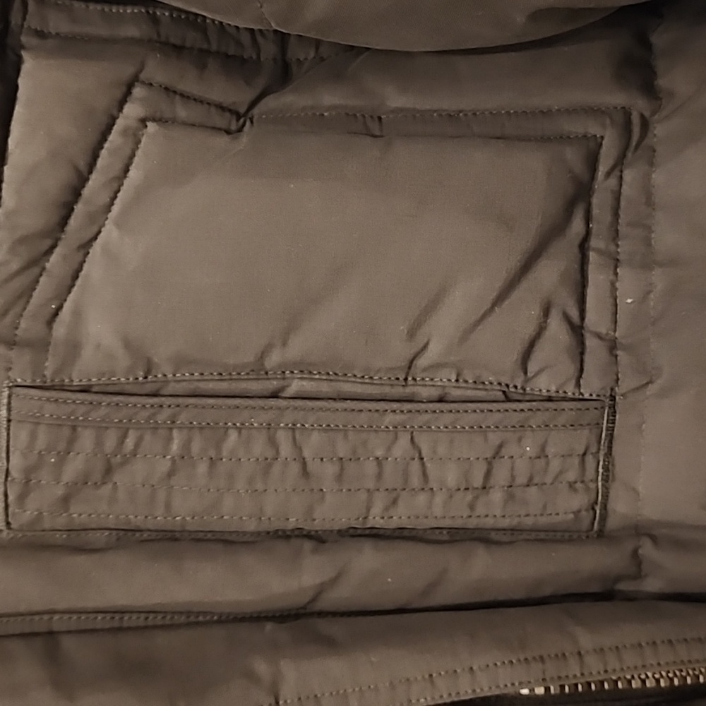 Levis Puffer coat with hood - Picture 6 of 14